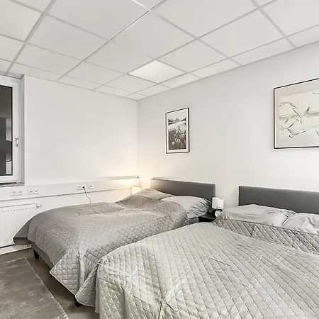 Gruppenfreundl Komfort Fuer 18 Im Zentrum Stuttgarts Apartment *