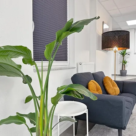 Gruppenfreundl Komfort Fuer 18 Im Zentrum Stuttgarts Apartment *
