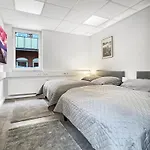 Apartmán Gruppenfreundl Komfort Fuer 18 Im Zentrum Stuttgarts *