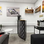 Gruppenfreundl Komfort Fuer 18 Im Zentrum Stuttgarts Apartmán
