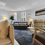Gruppenfreundl Komfort Fuer 18 Im Zentrum Stuttgarts Apartmán *