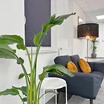 Gruppenfreundl Komfort Fuer 18 Im Zentrum Stuttgarts Apartmán *