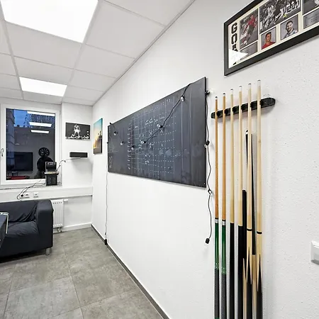 Gruppenfreundl Komfort Fuer 18 Im Zentrum Stuttgarts *