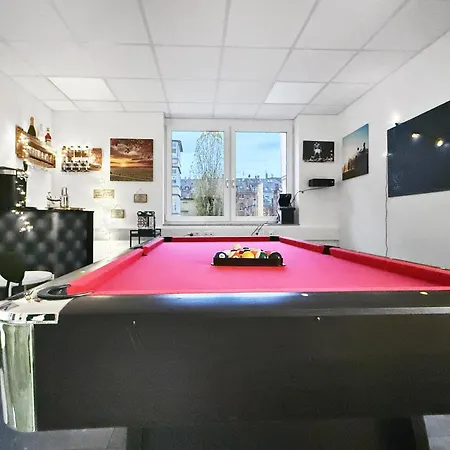 Gruppenfreundl Komfort Fuer 18 Im Zentrum Stuttgarts *