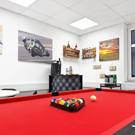 Group Friendly Comfort * Stuttgart