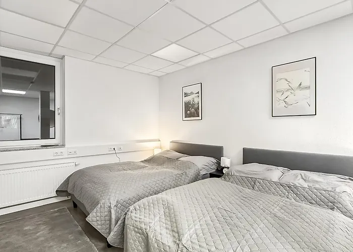 Gruppenfreundl Komfort Für 18 Im Zentrum Stuttgarts Apartment *