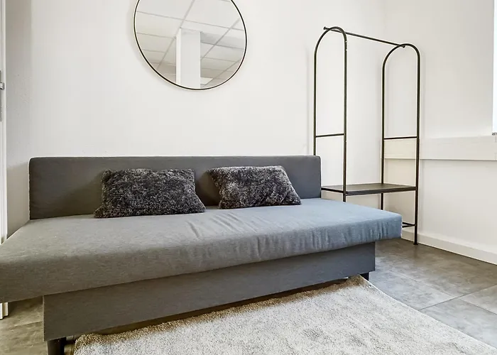 Gruppenfreundl Komfort Für 18 Im Zentrum Stuttgarts Apartment Stuttgart