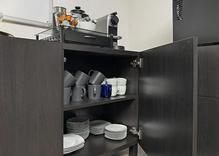 Apartment Gruppenfreundl Komfort Für 18 Im Zentrum Stuttgarts Stuttgart