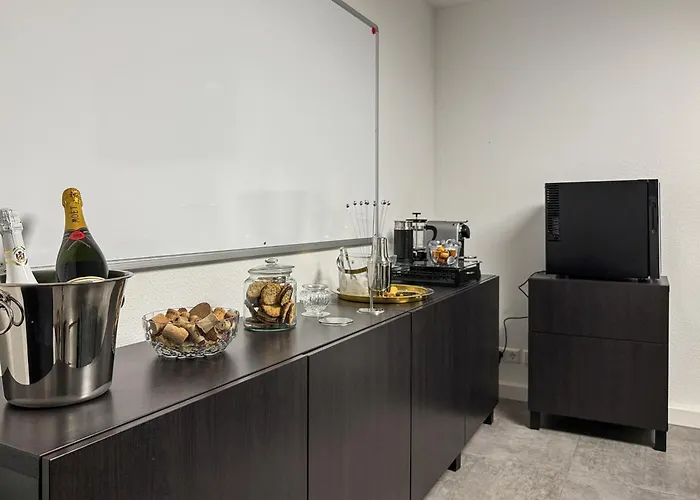 Gruppenfreundl Komfort Für 18 Im Zentrum Stuttgarts Apartment *