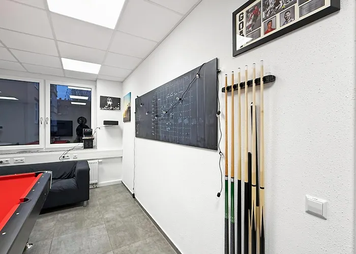 Gruppenfreundl Komfort Für 18 Im Zentrum Stuttgarts *