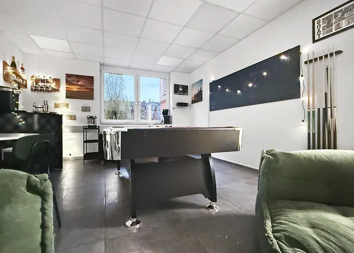 Gruppenfreundl Komfort Für 18 Im Zentrum Stuttgarts