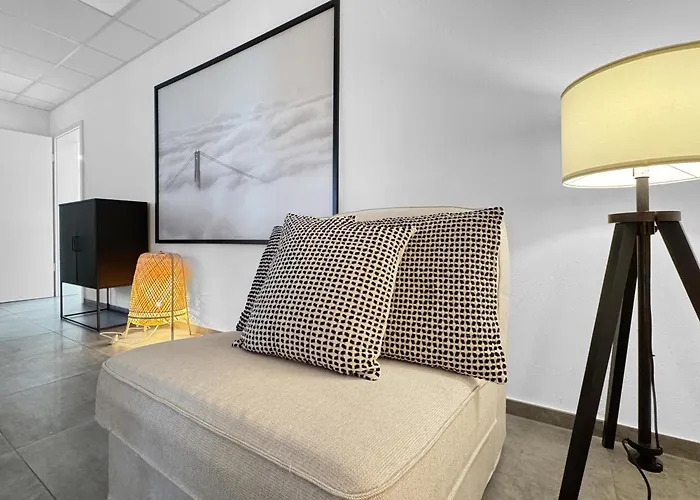 Gruppenfreundl Komfort Für 18 Im Zentrum Stuttgarts *