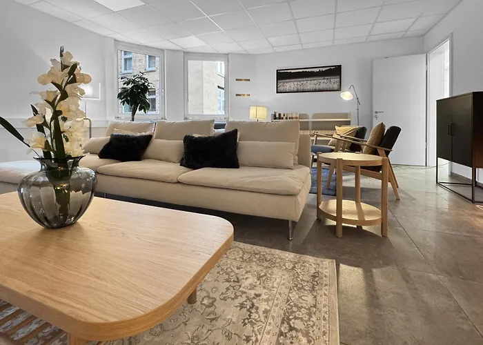 Apartment Gruppenfreundl Komfort Für 18 Im Zentrum Stuttgarts *