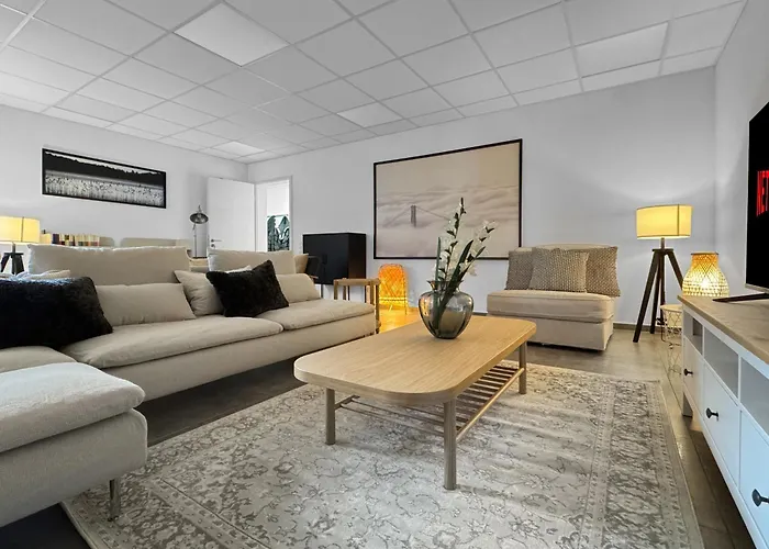 Gruppenfreundl Komfort Für 18 Im Zentrum Stuttgarts Apartment Stuttgart