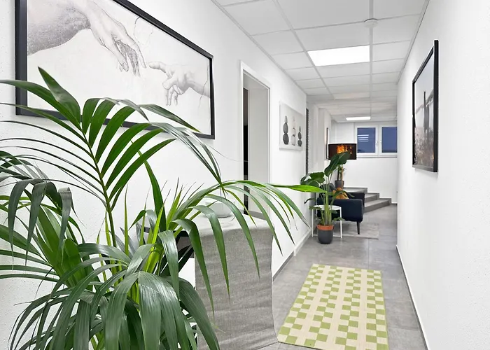 Gruppenfreundl Komfort Für 18 Im Zentrum Stuttgarts Stuttgart