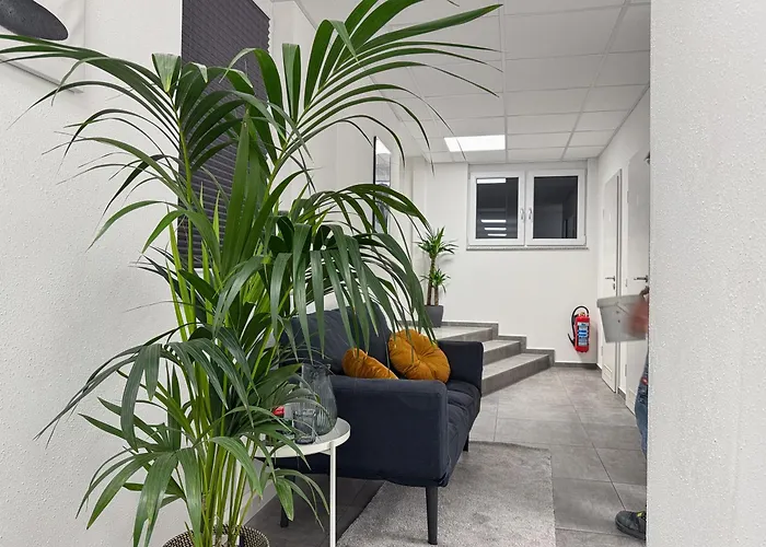 Gruppenfreundl Komfort Für 18 Im Zentrum Stuttgarts Stuttgart