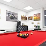 Gruppenfreundl Komfort Fuer 18 Im Zentrum Stuttgarts * 斯图加特
