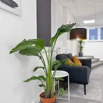 公寓 Gruppenfreundl Komfort Fuer 18 Im Zentrum Stuttgarts
