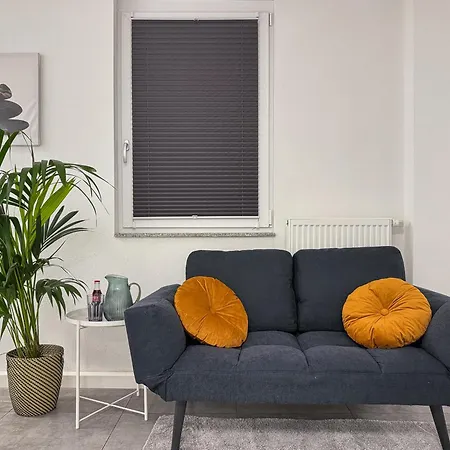 Gruppenfreundl Komfort Fuer 18 Im Zentrum Stuttgarts